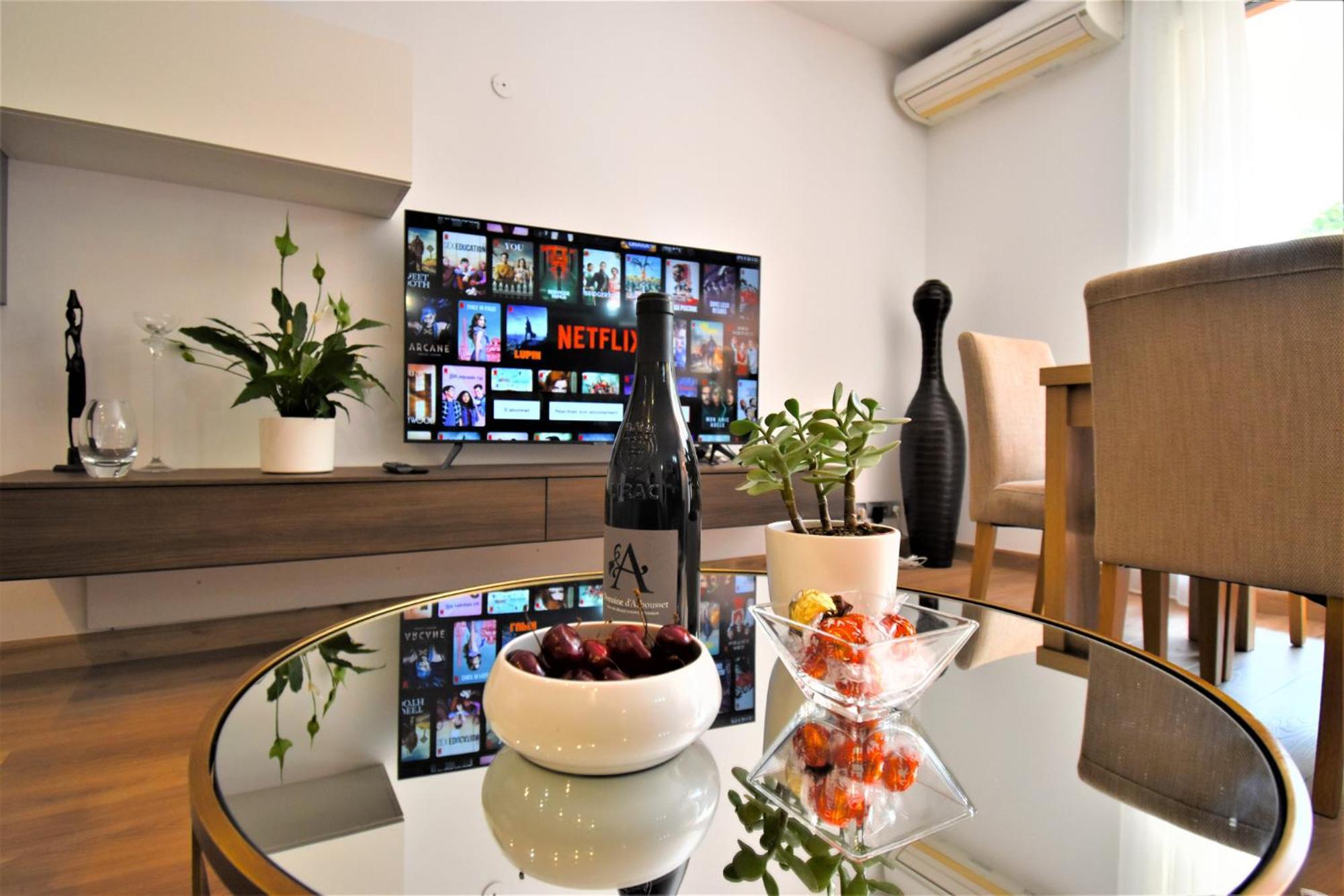 Le Cap Soleil -Standing - Piscine Collective Et Parking Prive Apartment Рокбрюн-Кап-Мартин Екстериор снимка