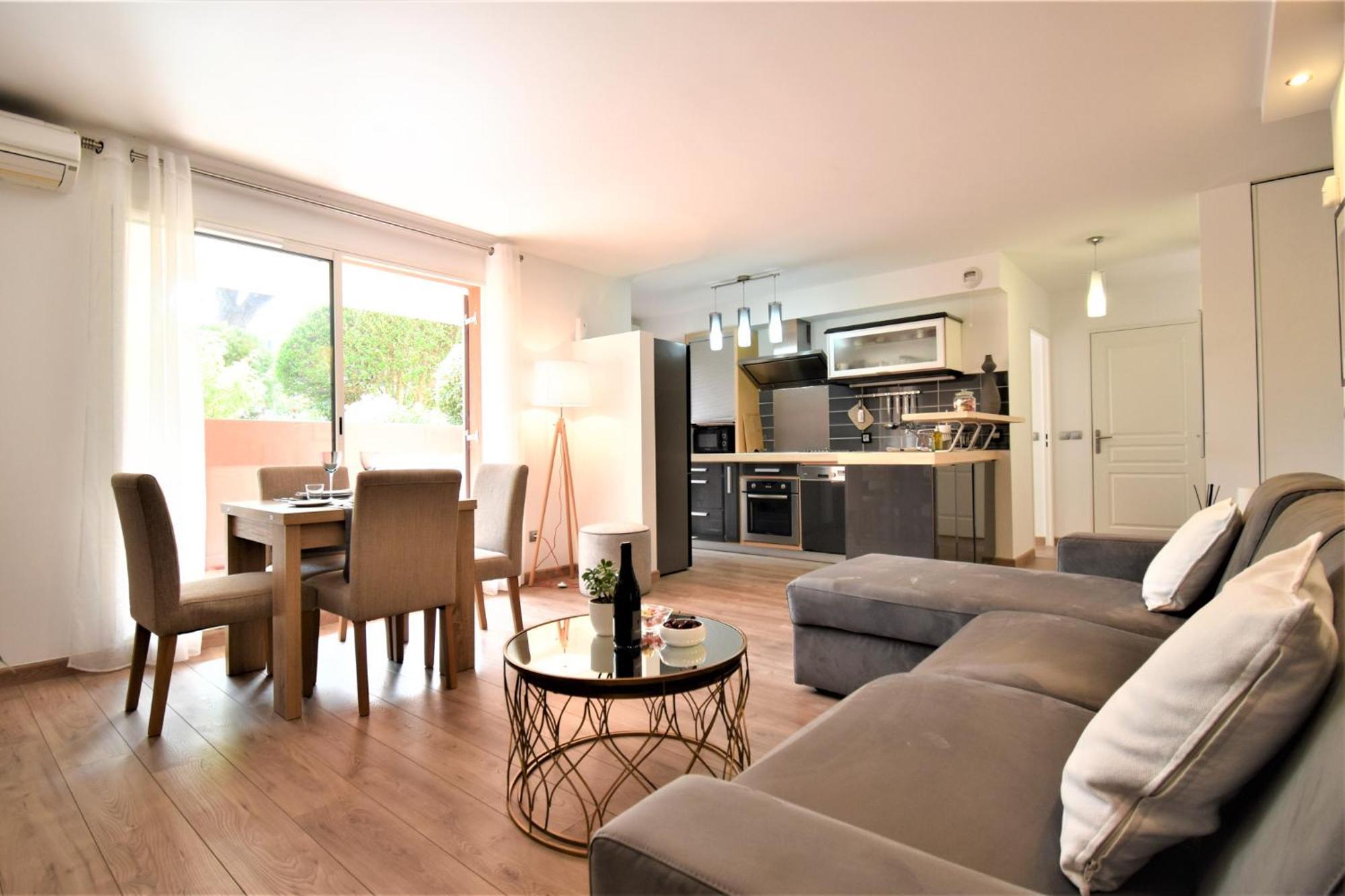 Le Cap Soleil -Standing - Piscine Collective Et Parking Prive Apartment Рокбрюн-Кап-Мартин Екстериор снимка